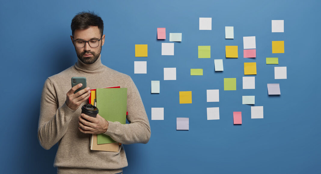 las-funciones-ideales-en-una-plataforma-de-capacitación-a-distancia-para-trabajadores-de-promotoría